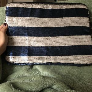 Office Depot: Sequin Laptop sleeve (changing)